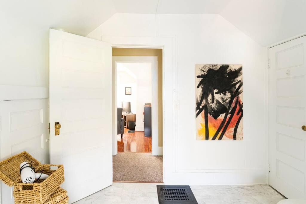 Artist Retreat Near All Rochester Sites Екстериор снимка